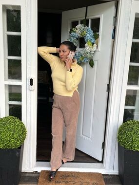 Meet your Posher, Tania